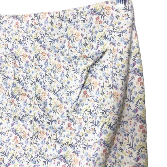 J. Jill Floral Zip Front Straight Skirt - Picture 4 of 5